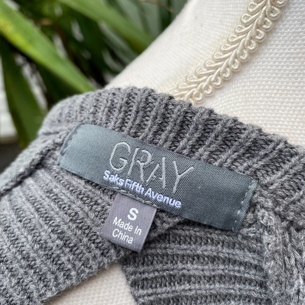 GRAY Open Back Sweater - Picture 5 of 5